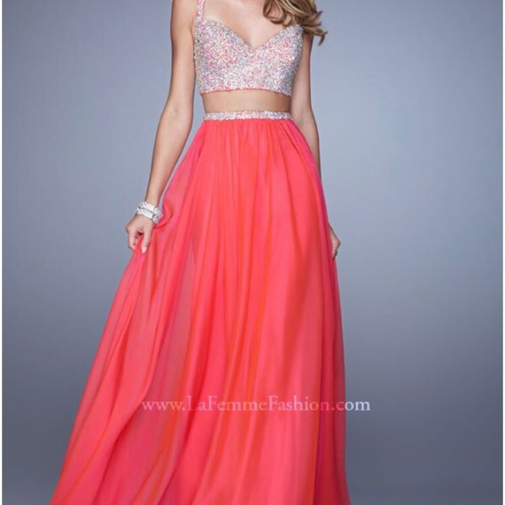 Size 2 La Femme gorgeous dress!!